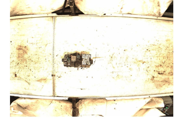 Блок предохранителей Mitsubishi L200