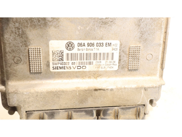 Блок управления двигателем Блок управления 5WP40322 Volkswagen Jetta V