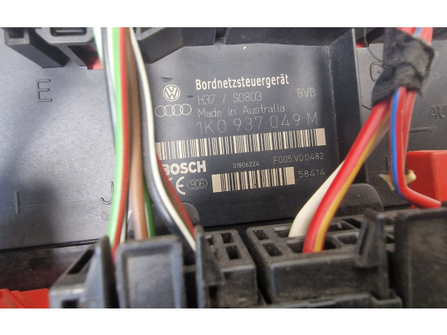 Блок комфорта 1K0937049M Volkswagen Golf Plus