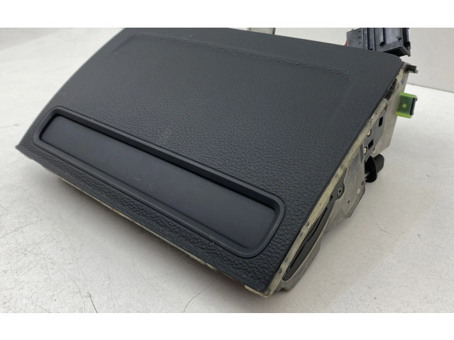 Дисплей    8V0857273M, 8V0919603C   Audi A3 S3 8V