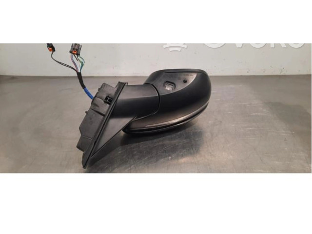 Zpětné zrcátko Peugeot 208 2020