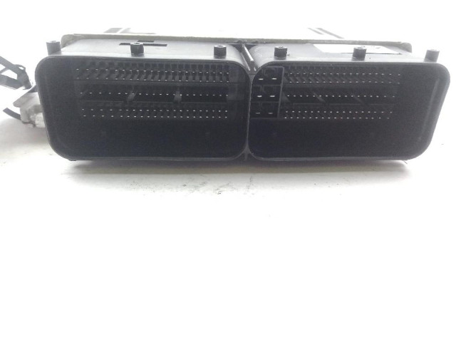 Блок управления 391992U000   KIA Ceed