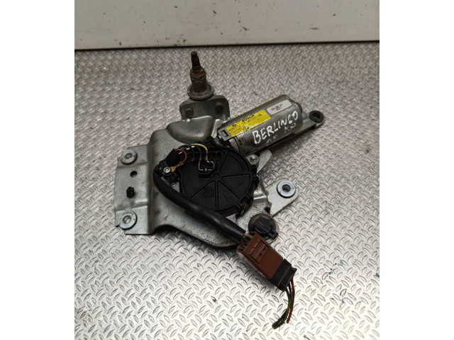 Моторчик заднего дворника 0390201408, 0390201008    Citroen Berlingo