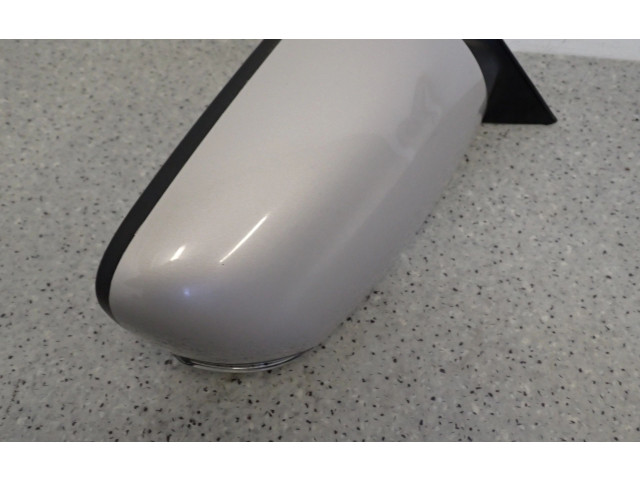 Зеркало электрическое KIA Venga - года