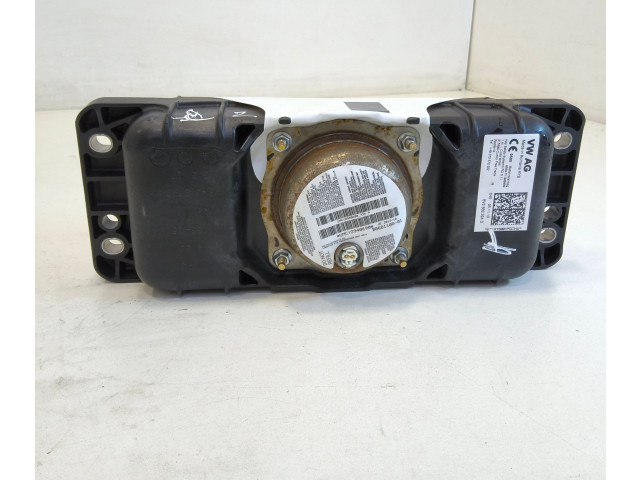 Подушка безопасности пассажира 8V880204D   Volkswagen Golf VII