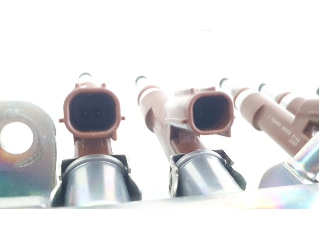 Vstřikovací lišta 3913U Suzuki Swift pro benzínový / Электричество motor 1.0