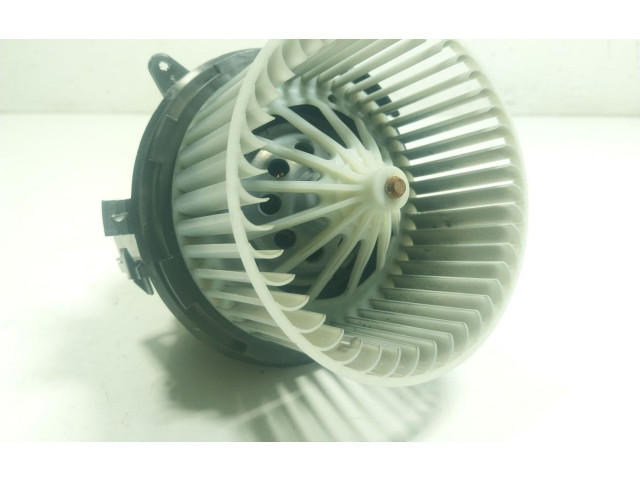 Вентилятор печки 9818270880, 1143722 Citroen C3 Aircross