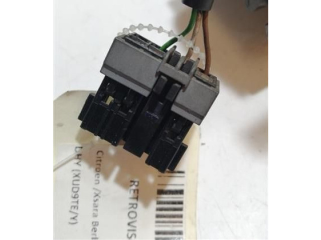 Зеркало (управляемое электричеством)