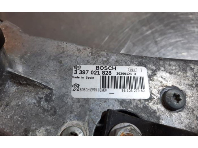 Подушка безопасности водителя 9810327980   Peugeot 308