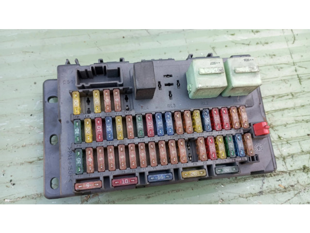 Блок предохранителей 518030317, 2116390907 Mini One - Cooper R50 - 53