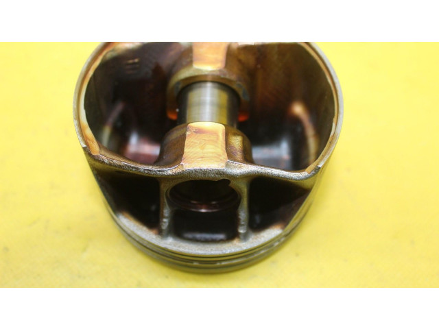 Píst Mercedes-Benz GLE (W166 - C292)