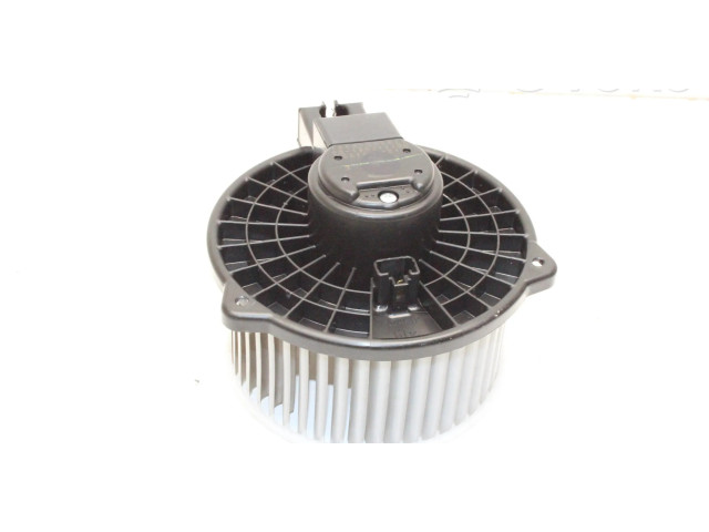 Вентилятор печки 8727000691 Mazda 3 II