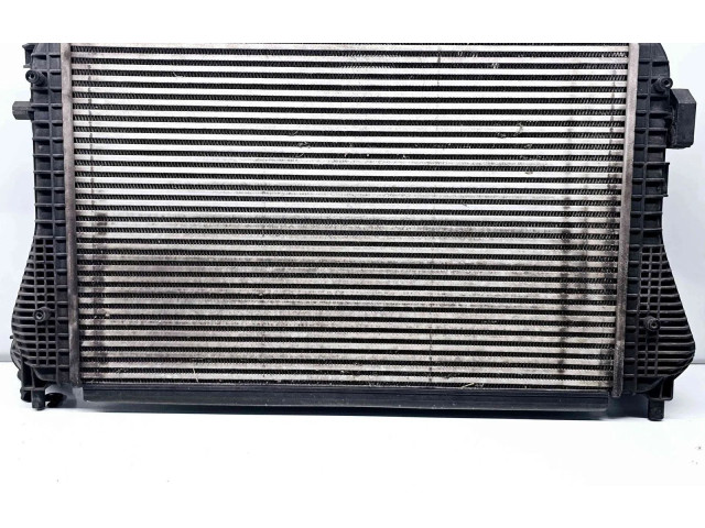 Интеркулер 1K0145803BN Volkswagen Jetta VI