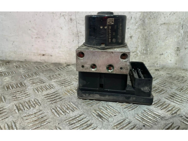 Блок АБС 1K0614517AE   Skoda  Octavia Mk2 (1Z)  2004 - 2013 года