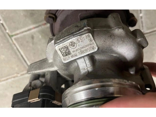 Turbodmychadlo Нагнетатель 8511719 BMW M5