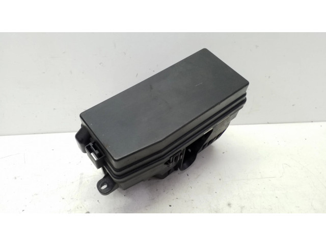 Блок предохранителей     Chevrolet Captiva    