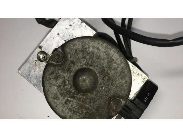 Блок АБС 476001W300, 11000030771 Nissan Pathfinder R50 1996-2005 года