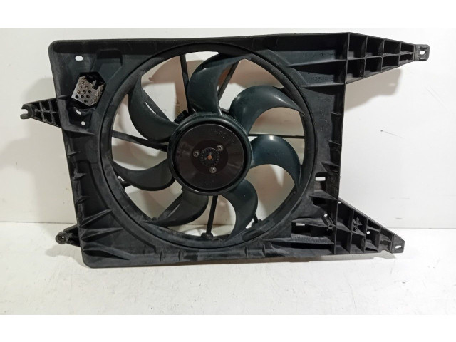 Вентилятор радиатора 8200765566B Dacia Sandero