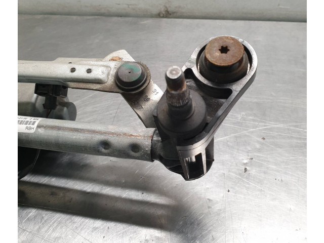 Моторчик дворников 3397022028, 5E1955023B    Skoda Octavia Mk3 (5E)