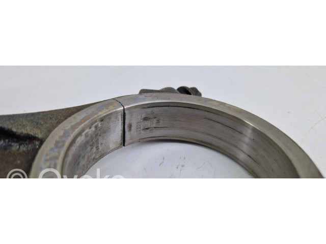 Píst Audi A4 S4 B9 pro naftový motor 3.0 CRTC