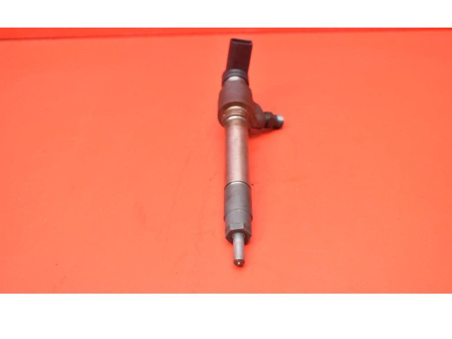 Форсунка 5U3Q-9K546-AA, 5U3Q-9K546-AA    Audi A6 S6 C6 4F   