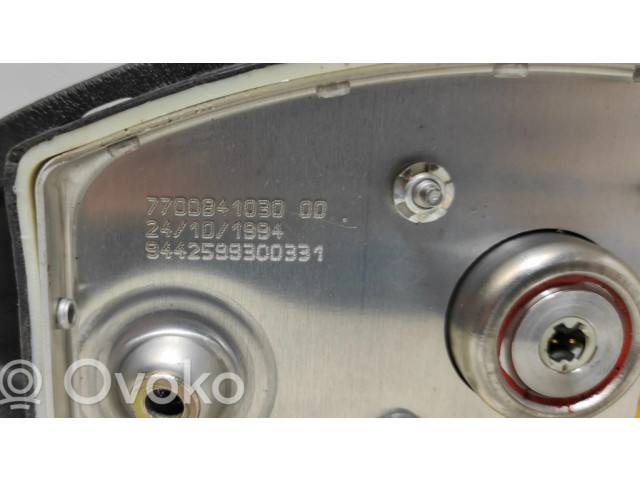 Подушка безопасности водителя 7700841030   Renault 19