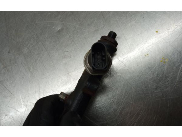 Топливная рампа 4R8Q9C066AE, 5WS40128 Jaguar XF X250