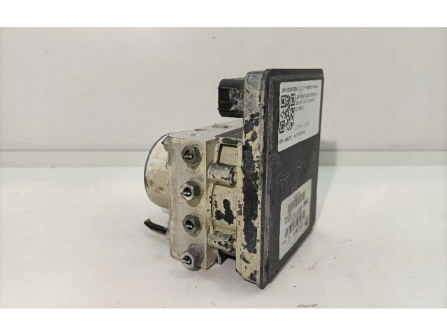 Блок АБС 6000628200, 52137661   Jeep  Renegade  2014 -  года