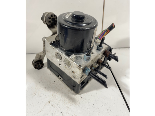 Блок АБС 6859244, 685924302 BMW X3 E83 2003 - 2010 года