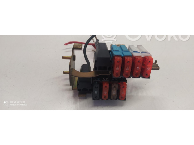 Pojistková skříňka 6100717580 Citroen Berlingo 1998