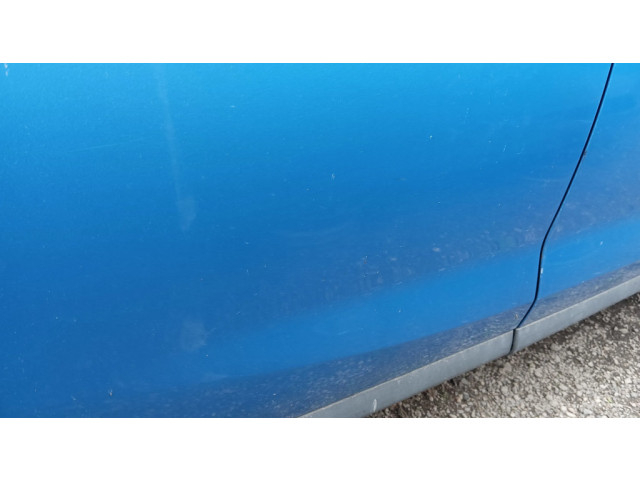 Задняя дверь