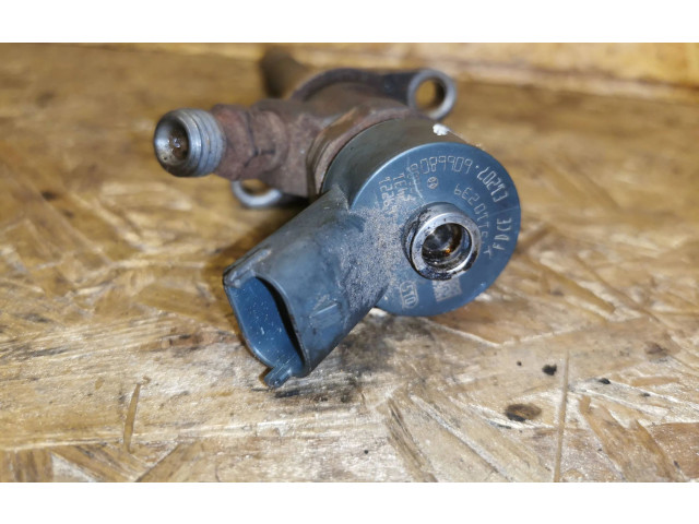 Vstřikovač 0445110239 Citroen Berlingo