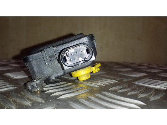 Двигатель задвижки потока воздуха