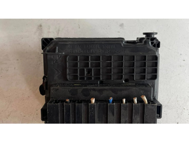 Pojistková skříňka 9667199680 Citroen C3 Picasso 2013