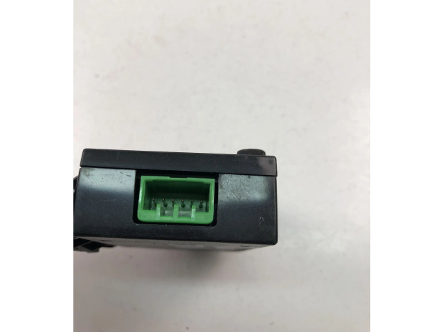 Блок управления 31450931   Volvo XC90