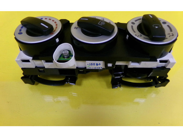 Блок управления климат-контролем 69657032 Mitsubishi Colt