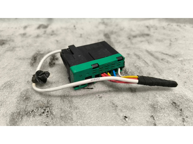   Pojistková skříňka 9652935680, 15446471   Citroen Berlingo 2013