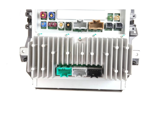 Дисплей 104500603D Tesla Model S