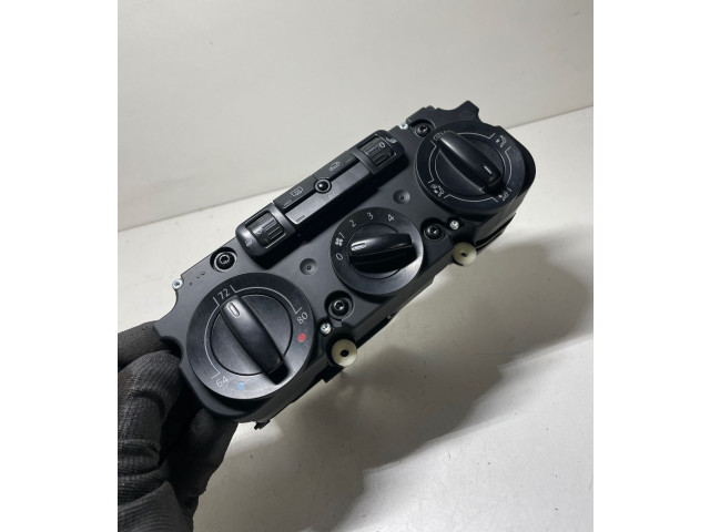 Блок управления климат-контролем Volkswagen Jetta V