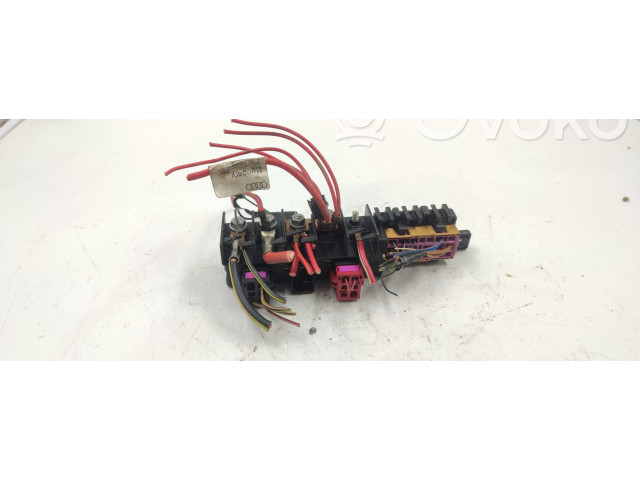 Блок предохранителей 4B1971279A   Audi A6 S6 C5 4B    