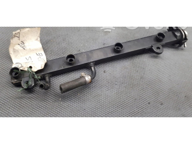 Vstřikovací lišta 1734355   BMW 3 E36     