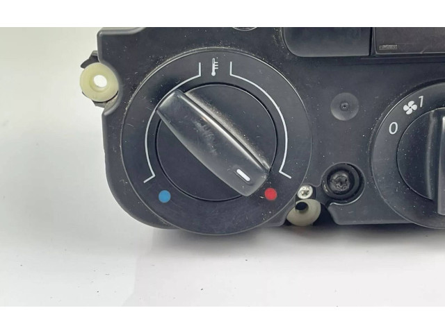 Блок управления климат-контролем 747310   Volkswagen Caddy