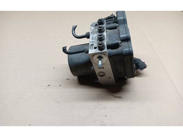 Блок АБС 6R0907379BA, 6C0907379G Skoda Fabia Mk3 (NJ) 2015 - 2021 года