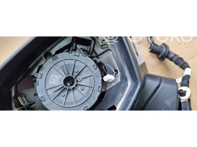 Зеркало электрическое Audi Q3 F3 2018 - года