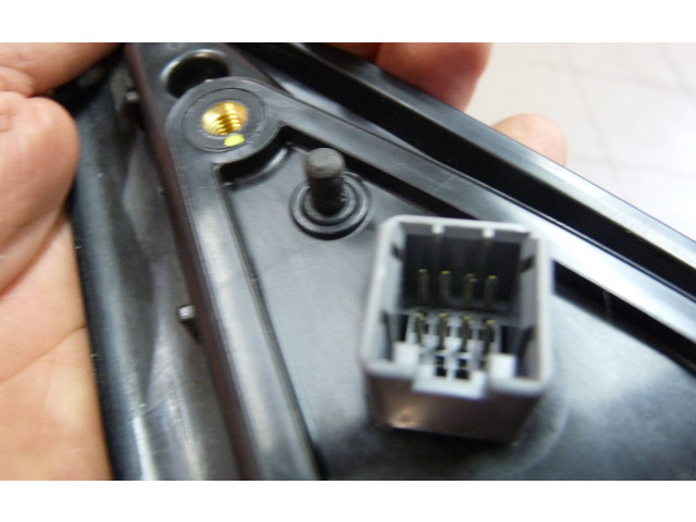 Зеркало электрическое KIA Venga - года