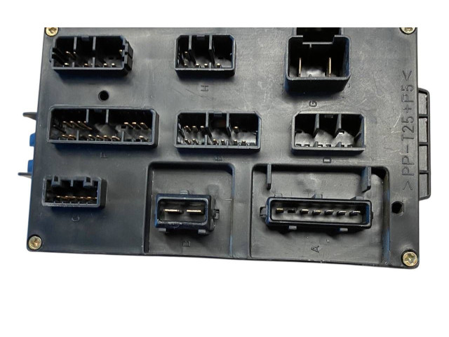 Блок предохранителей 46520419 Alfa Romeo 166