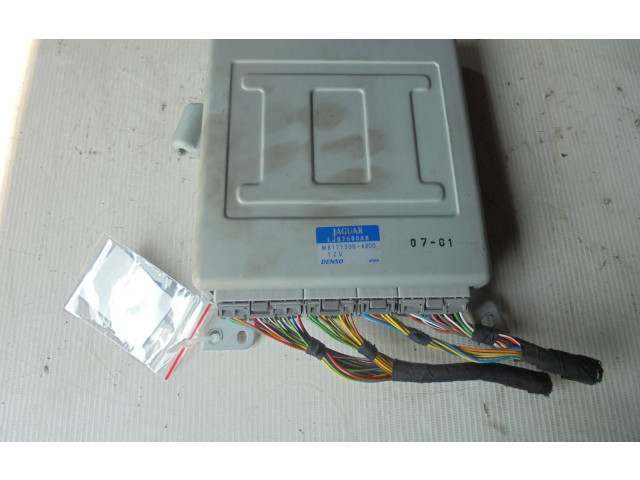 Air conditioner control unit module LJB7600AB Jaguar XK8 - XKR