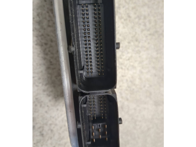 Блок управления двигателя 038906019NE, 1039S06285 Skoda Fabia Mk2 (5J)