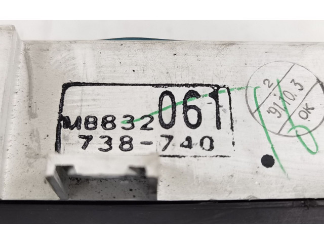 Спидометр (приборный щиток) MB832061 Mitsubishi Lancer