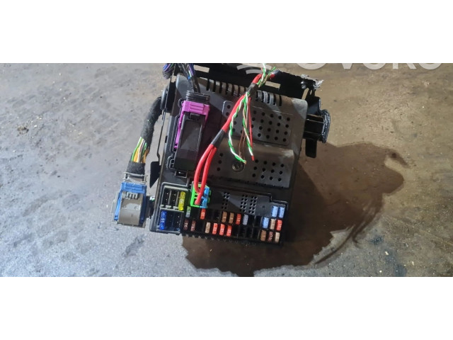   Pojistková skříňka 30786890, 28087582   Volvo XC90 2008